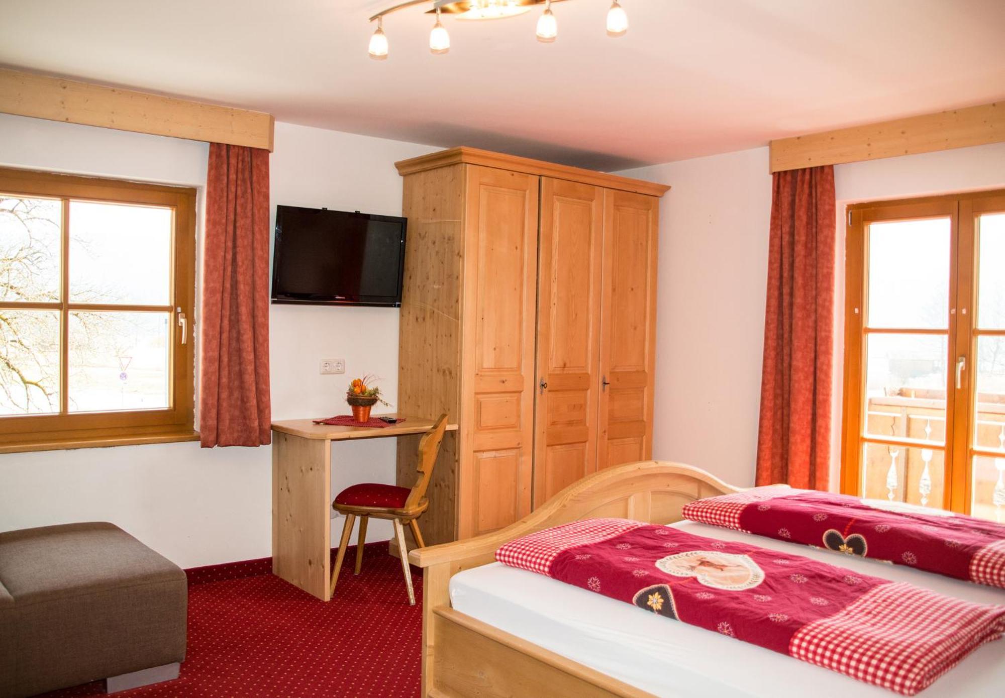 Pension Carina Füssen Kamer foto